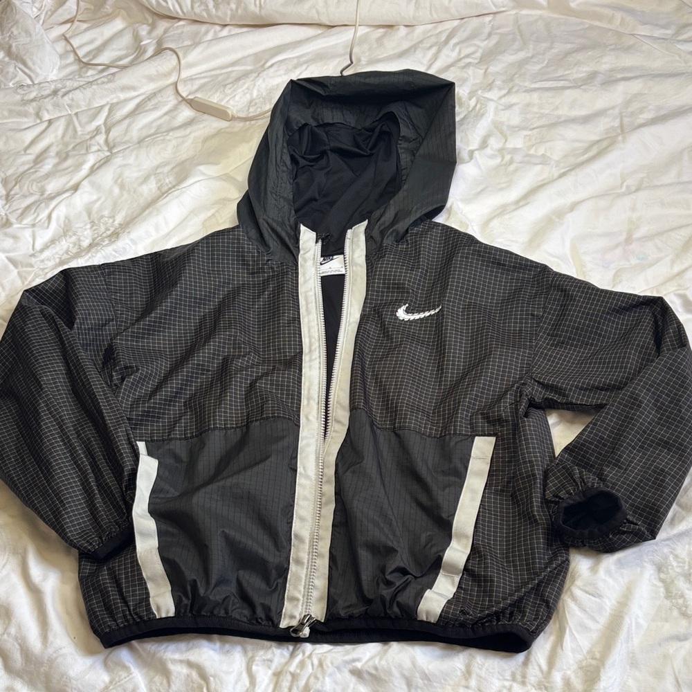 Wind break Nike Black and Gray Checkered Jacket